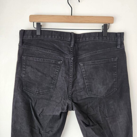 Uniqlo Men's Jeans Black Straight Leg Pants Classic Denim Size 34x34 - Picture 4 of 8